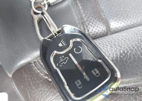 2021 GMC Sierra 1500 2Wd Short Box Denali z USA, uszkodzony, nr VIN 3GTP8FED4MG233984